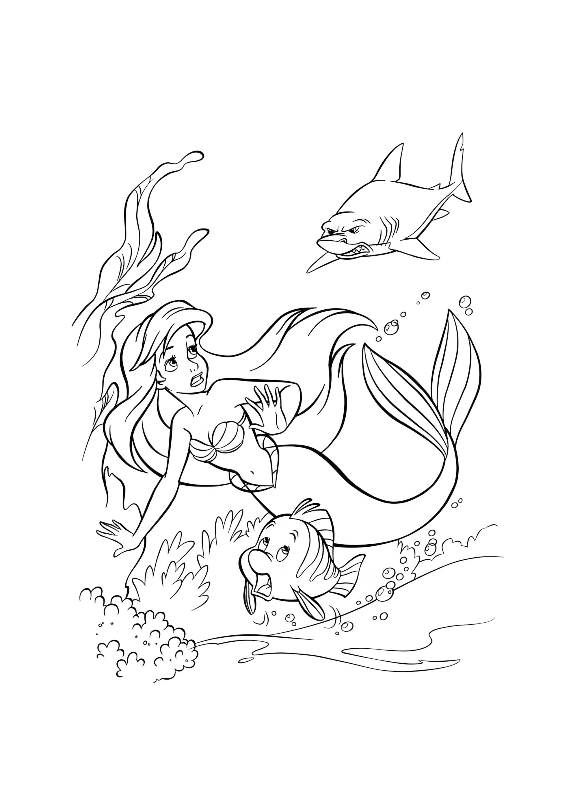 Раскраска Ариэль и Флаундер уплывают от акулы