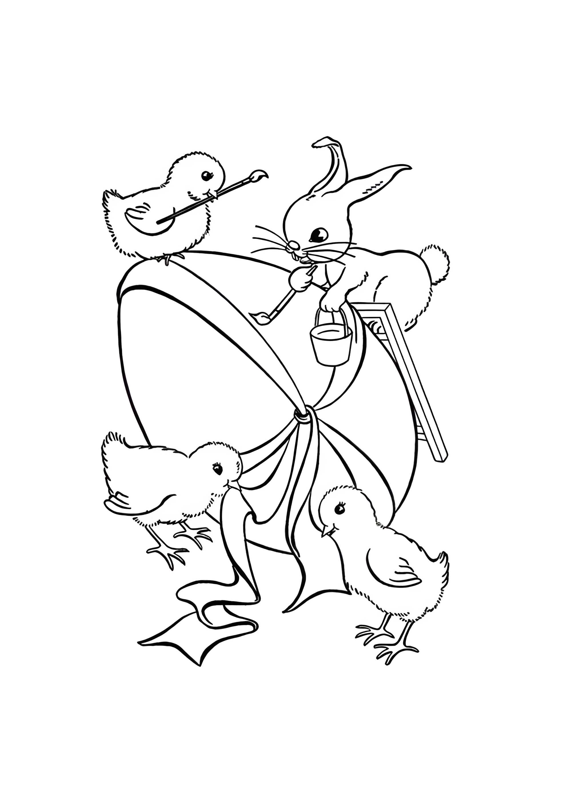 Раскраска Зверята раскрашивают пасхальное яйцо